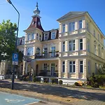Admiral Ii Bed & Breakfast Swinoujscie