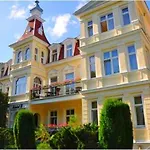 Frühstückspension Admiral Ii 3*