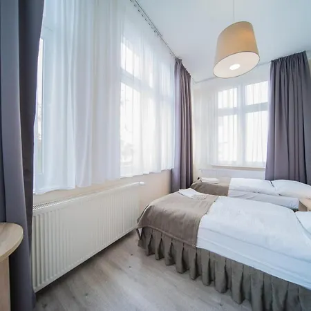 Bed & Breakfast Admiral Ii Svinoústí