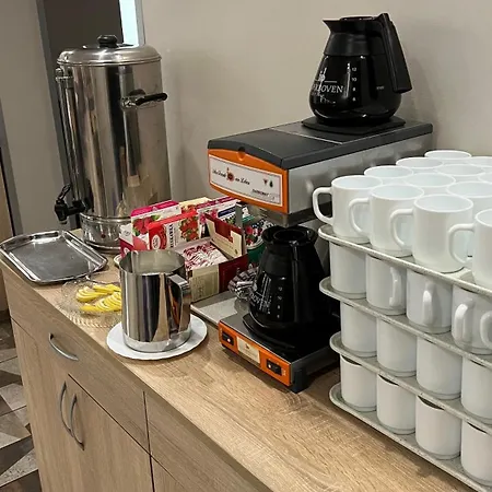 Admiral Ii Bed and Breakfast 2*