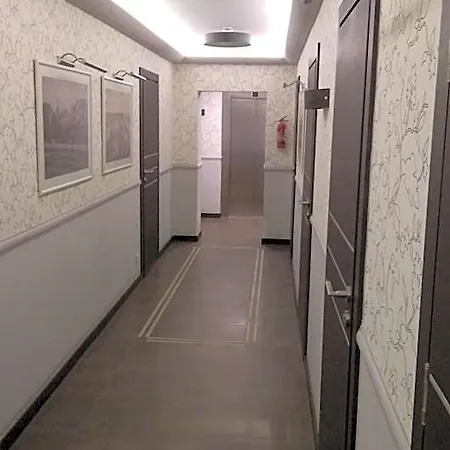 فندق مبيت وإفطار Admiral Ii 3*