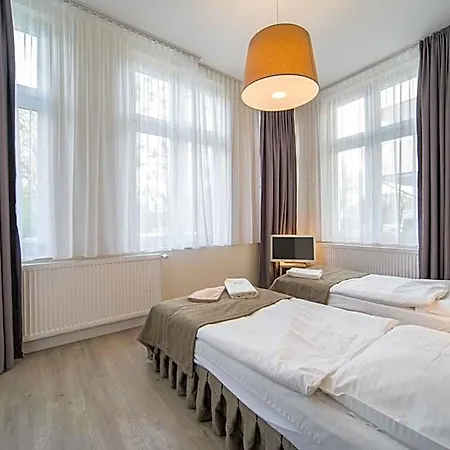 Admiral Ii Bed & Breakfast 3*