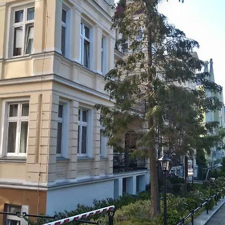 Bed & Breakfast Admiral Ii Svinoústí