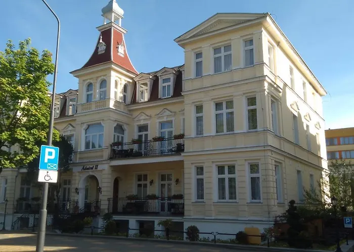 Alojamento de Acomodação e Pequeno-almoço Admiral Ii 2*