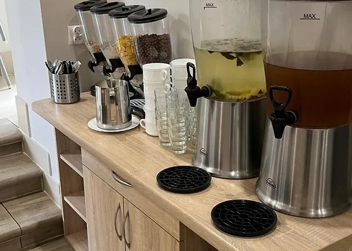 Alojamento de Acomodação e Pequeno-almoço Admiral Ii 2*